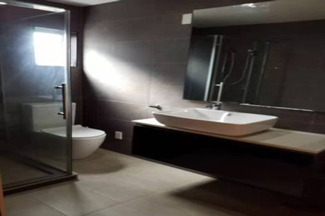 Photo of property in 208 Don Buck Road, Massey, Auckland, 0614