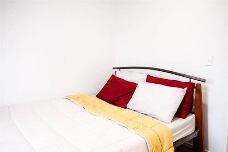 Photo of property in 55 Miromiro Street, Broomfield, Christchurch, 8042