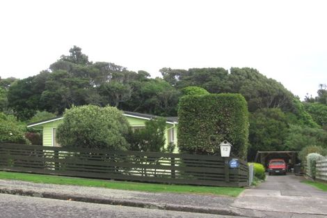 Photo of property in 12 Kereru Street, Waikanae, 5036