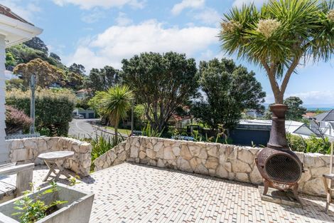 Photo of property in 6 Burnham Street, Seatoun, Wellington, 6022