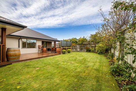 Photo of property in 8 Albert Sheppard Close, Yaldhurst, Christchurch, 8042