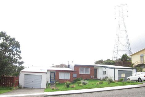 Photo of property in 57b Horokiwi Road West, Newlands, Wellington, 6037