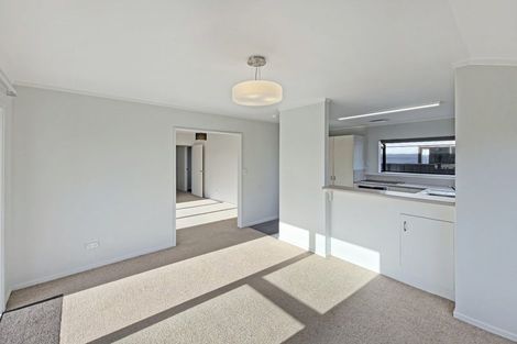 Photo of property in 502a Grove Road, Mayfair, Hastings, 4122