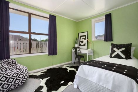 Photo of property in 87 Te Pene Avenue, Titahi Bay, Porirua, 5022