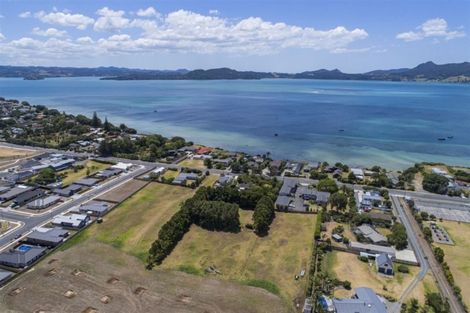Photo of property in 127 One Tree Point Road, One Tree Point, 0118