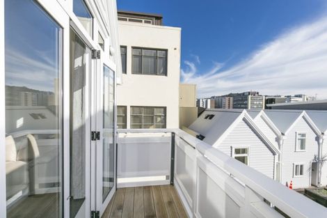 Photo of property in Pirie Street Townhouses, 17/35u Pirie Street, Mount Victoria, Wellington, 6011