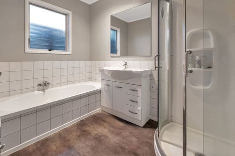 Photo of property in 30 Edge Street, Onerahi, Whangarei, 0110