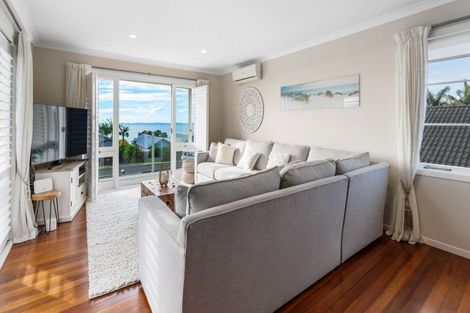Photo of property in 48 Torkar Road, Clarks Beach, 2122