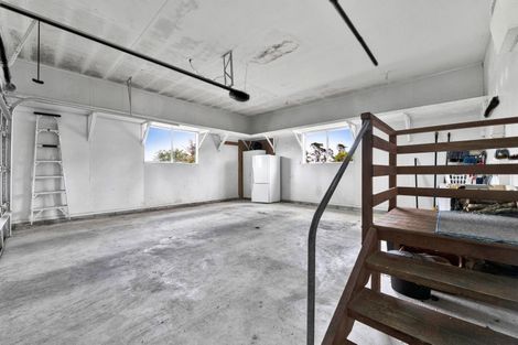 Photo of property in 6 Regan Street, Stratford, 4332