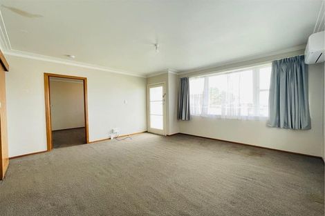 Photo of property in 1/42-44 Opaheke Road, Opaheke, Papakura, 2113