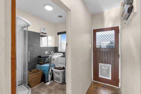 Photo of property in 8 Glasgow Street, Takaro, Palmerston North, 4412