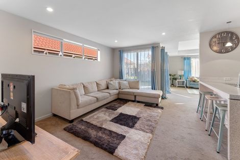 Photo of property in 9 Tangy Loch Lane, Broomfield, Christchurch, 8042