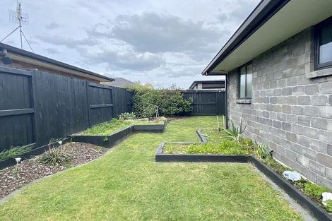 Photo of property in 26 Cupples Street, Papamoa Beach, Papamoa, 3118