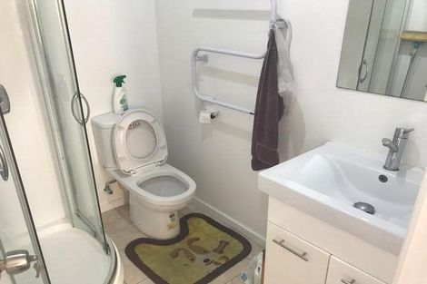 Photo of property in 53 Gloria Avenue, Te Atatu Peninsula, Auckland, 0610