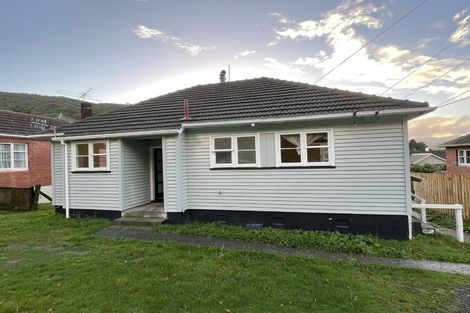 Photo of property in 20 Judd Crescent, Naenae, Lower Hutt, 5011