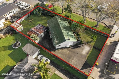 Photo of property in 13c Edinburgh Avenue, Rosehill, Papakura, 2113