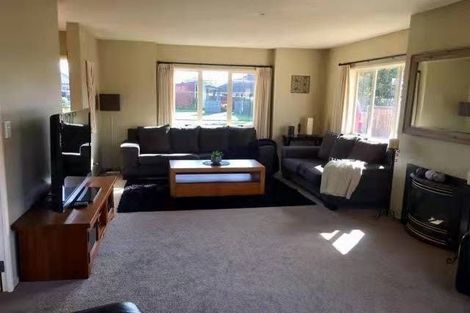 Photo of property in 59 Saint James Drive, Huntington, Hamilton, 3210