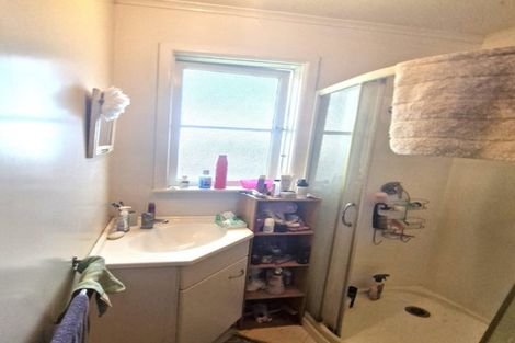 Photo of property in 15 Harker Street, Waipawa, 4210