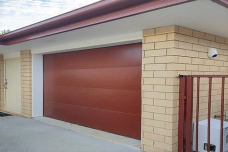 Photo of property in 13 Frederick Place, Whalers Gate, New Plymouth, 4310