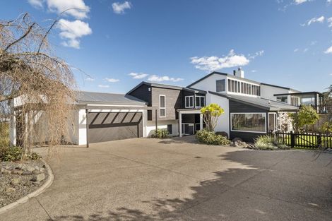 Photo of property in 18 Rhodes Fall, Rangatira Park, Taupo, 3330