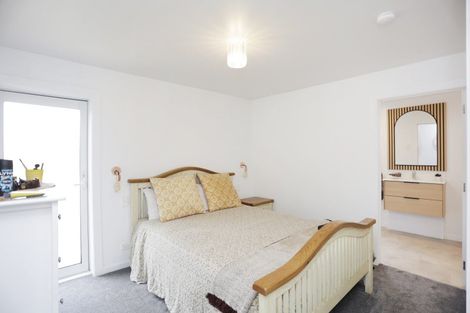Photo of property in 50 Albert Street, Saint Clair, Dunedin, 9012