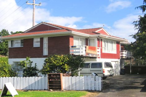 Photo of property in 31 Anich Road, Massey, Auckland, 0614