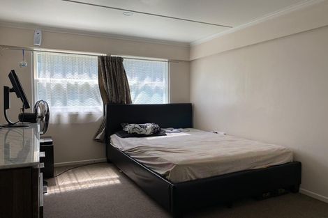 Photo of property in 79 Birdwood Avenue, Papatoetoe, Auckland, 2025