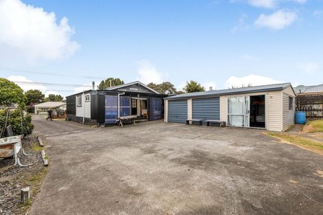 Photo of property in 46 Fitzroy Road, Fitzroy, New Plymouth, 4312