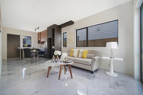 Photo of property in 9 Hoia Street, Papakura, 2110