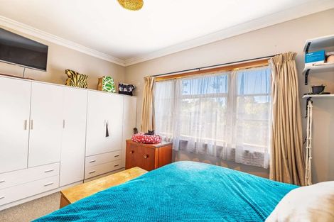 Photo of property in 44 Mckenzie Street, Levin, 5510