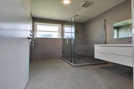Photo of property in 11 Coletta Lane, Te Atatu South, Auckland, 0610