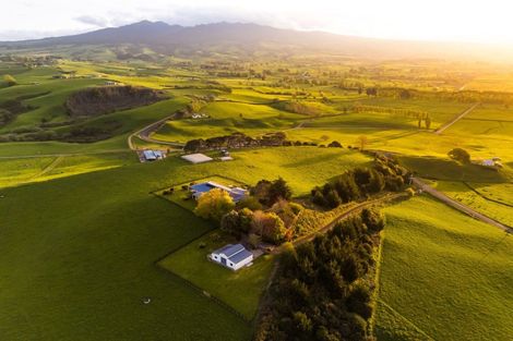 Photo of property in 300 Grove Road, Te Pahu, Hamilton, 3285