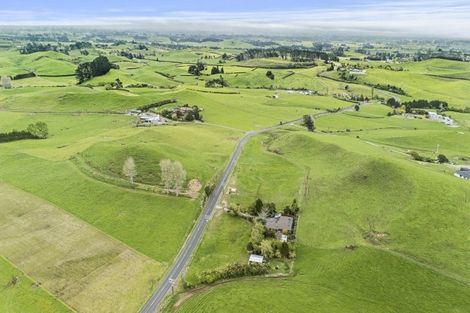 Photo of property in 863 Tarata Road, Kaimata, Inglewood, 4387