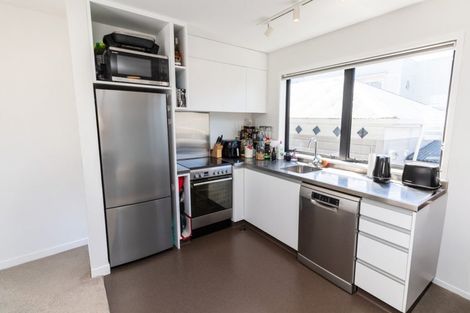 Photo of property in 17u3 Nairn Street, Mount Cook, Wellington, 6011