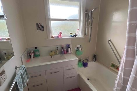 Photo of property in 155 Brookside Terrace, Bryndwr, Christchurch, 8053