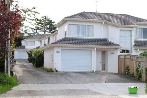 Photo of property in 3/117 Wellington Street, Howick, Auckland, 2014
