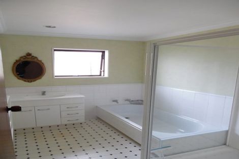 Photo of property in 6c Holsworthy Road, Lower Vogeltown, New Plymouth, 4310