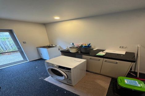 Photo of property in 8a Glenfield Road, Birkenhead, Auckland, 0626