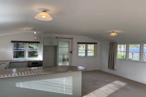 Photo of property in 2039 Ngunguru Road, Ngunguru, Whangarei, 0173