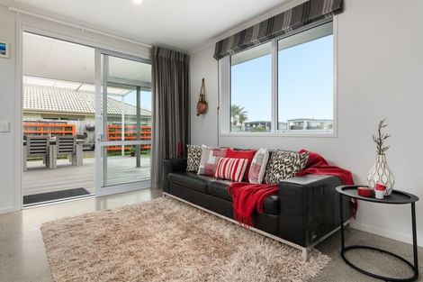 Photo of property in 34 Cassinia Close, Papamoa Beach, Papamoa, 3118