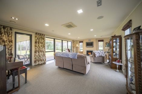 Photo of property in 1127 Te Anau Mossburn Highway, Hillside, Te Anau, 9672