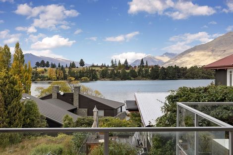 Photo of property in Rahiri Apartments, 2/23 Adelaide Street, Queenstown, 9300