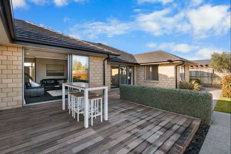 Photo of property in 14 Glenfinnan Place, West Melton, 7618