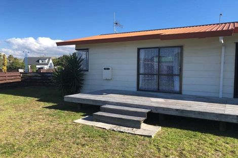 Photo of property in 6a Opal Drive, Papamoa Beach, Papamoa, 3118
