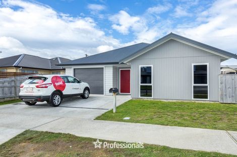 Photo of property in 3 Poulson Grove, Trentham, Upper Hutt, 5018