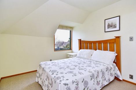 Photo of property in 114 Knowles Street, St Albans, Christchurch, 8052