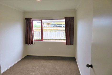 Photo of property in 3 Blythfield Place, Taradale, Napier, 4112