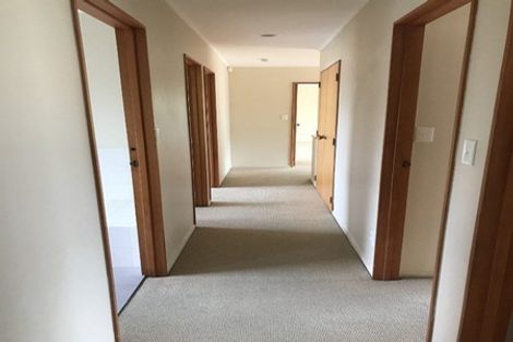 Photo of property in 1 Bass Street, West Harbour, Auckland, 0618