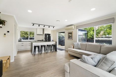 Photo of property in 3/69 Awaroa Road, Helensville, 0800