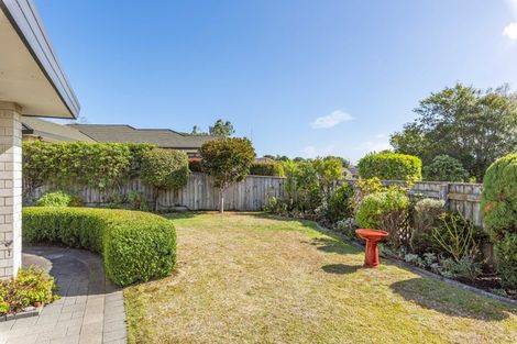 Photo of property in 52 Lorna Irene Drive, Raumati South, Paraparaumu, 5032